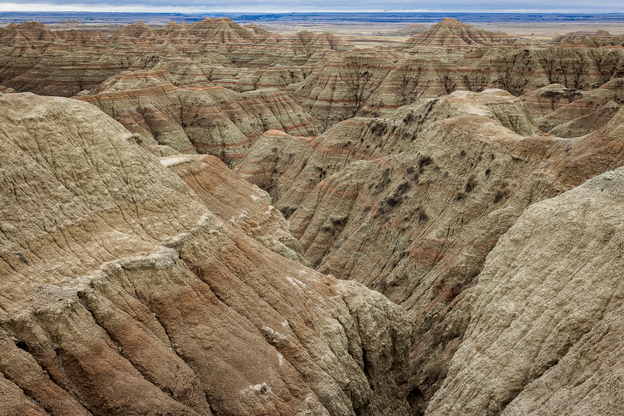 Repeating sedimentary slopes at Badlands National Park in South Dakota